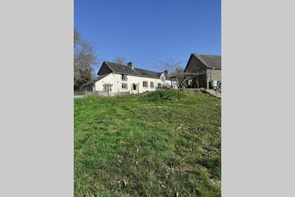 Private Farmhouse For Six In The Countryside Saint-Pierre-sur-Orthe Exterior foto